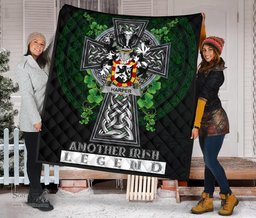 ScotsTee Shop Irish Harper Coat of Arms Family Crest Ireland Quilt Ireland Legend Quilt