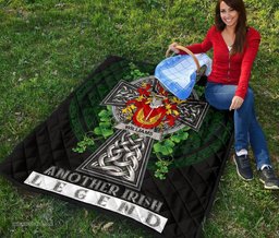 ScotsTee Shop Irish Williams Coat of Arms Family Crest Ireland Quilt Ireland Legend Quilt
