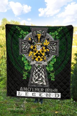 ScotsTee Shop Irish Shaw Coat of Arms Family Crest Ireland Quilt Ireland Legend Quilt