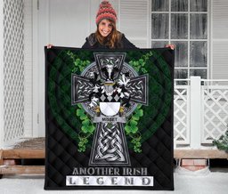 ScotsTee Shop Irish Misset Coat of Arms Family Crest Ireland Quilt Ireland Legend Quilt