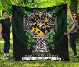 ScotsTee Shop Irish McGeough or McGough Coat of Arms Family Crest Ireland Quilt Ireland Legend Quilt