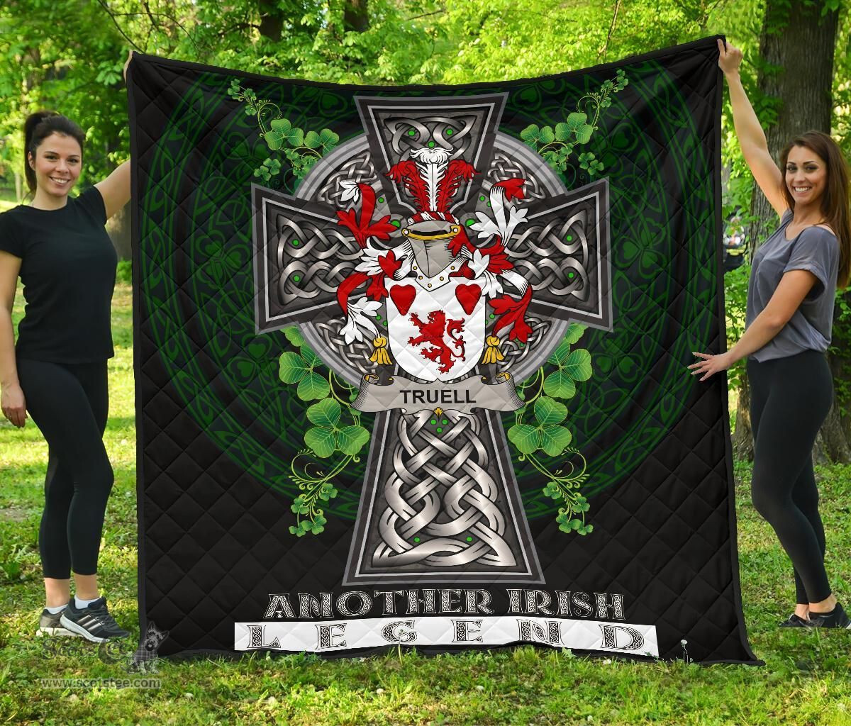 ScotsTee Shop Irish Truell Coat of Arms Family Crest Ireland Quilt Ireland Legend Quilt