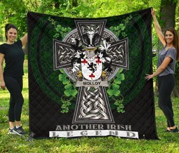 ScotsTee Shop Irish Molloy or O'Mulloy Coat of Arms Family Crest Ireland Quilt Ireland Legend Quilt