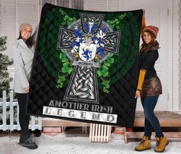 ScotsTee Shop Irish McRery or McCrery Coat of Arms Family Crest Ireland Quilt Ireland Legend Quilt