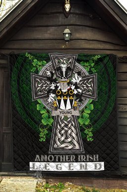 ScotsTee Shop Irish Young Coat of Arms Family Crest Ireland Quilt Ireland Legend Quilt