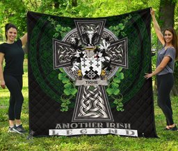 ScotsTee Shop Irish Tighe or O'Teague Coat of Arms Family Crest Ireland Quilt Ireland Legend Quilt