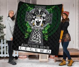 ScotsTee Shop Irish Moriarty or O'Moriarty Coat of Arms Family Crest Ireland Quilt Ireland Legend Quilt