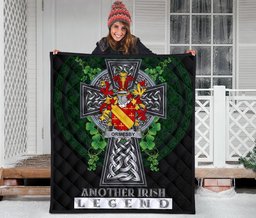 ScotsTee Shop Irish Ormesby Coat of Arms Family Crest Ireland Quilt Ireland Legend Quilt