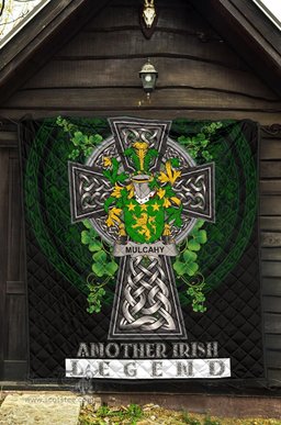 ScotsTee Shop Irish Mulcahy or O'Mulcahy Coat of Arms Family Crest Ireland Quilt Ireland Legend Quilt