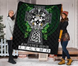 ScotsTee Shop Irish Wellesley Coat of Arms Family Crest Ireland Quilt Ireland Legend Quilt