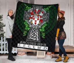 ScotsTee Shop Irish Valentine Coat of Arms Family Crest Ireland Quilt Ireland Legend Quilt