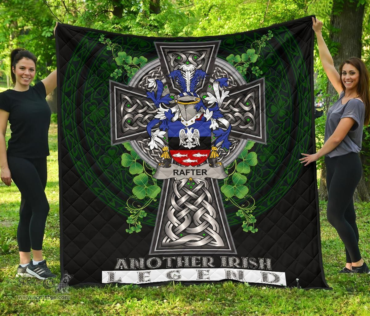 ScotsTee Shop Irish Rafter Coat of Arms Family Crest Ireland Quilt Ireland Legend Quilt