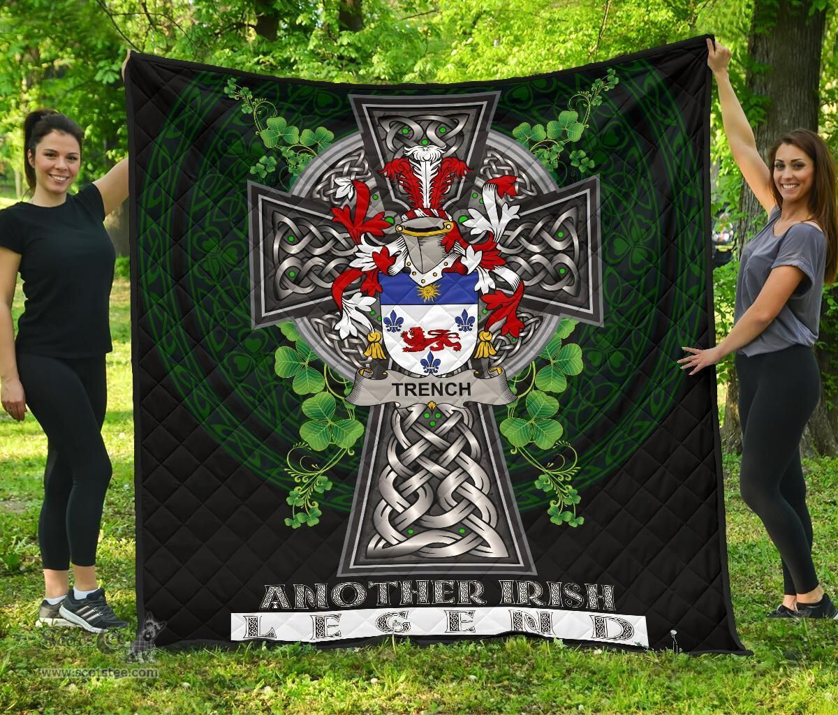 ScotsTee Shop Irish Trench Coat of Arms Family Crest Ireland Quilt Ireland Legend Quilt