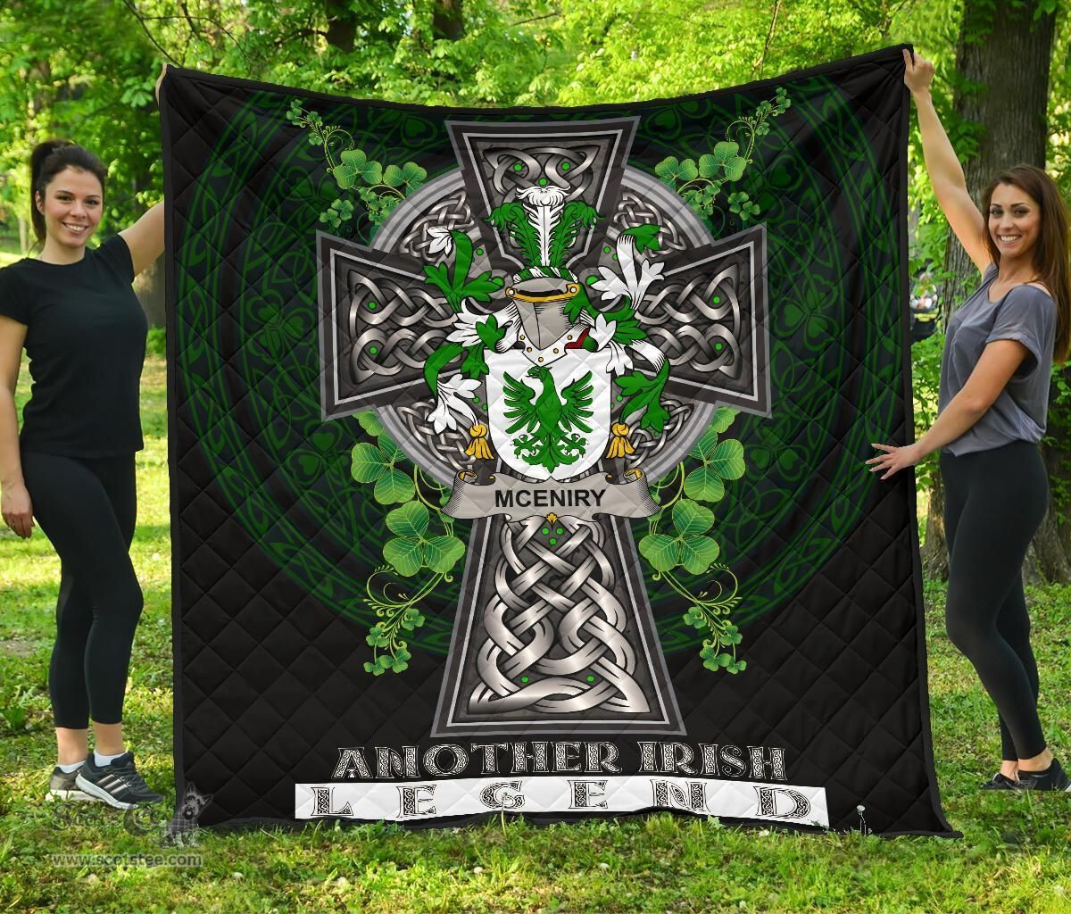 ScotsTee Shop Irish McEniry or McEnery Coat of Arms Family Crest Ireland Quilt Ireland Legend Quilt