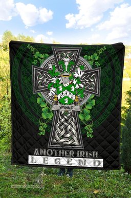 ScotsTee Shop Irish Wynne Coat of Arms Family Crest Ireland Quilt Ireland Legend Quilt