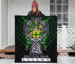 ScotsTee Shop Irish Noone or O'Noone Coat of Arms Family Crest Ireland Quilt Ireland Legend Quilt