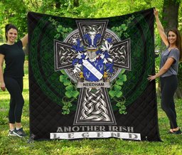 ScotsTee Shop Irish Needham or O'Nee Coat of Arms Family Crest Ireland Quilt Ireland Legend Quilt