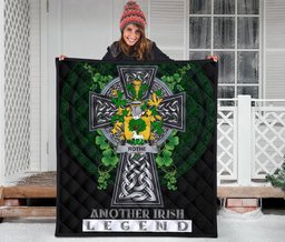 ScotsTee Shop Irish Rothe Coat of Arms Family Crest Ireland Quilt Ireland Legend Quilt
