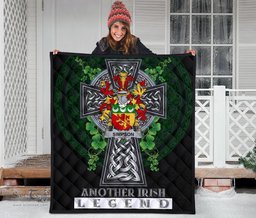 ScotsTee Shop Irish Simpson Coat of Arms Family Crest Ireland Quilt Ireland Legend Quilt