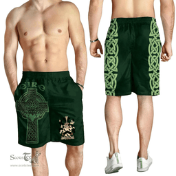 ScotsTee Shop Irish Cullen or McCullen Coat of Arms Irish Mens Short Irish Cross with Celtic Knot and Claddagh Ring