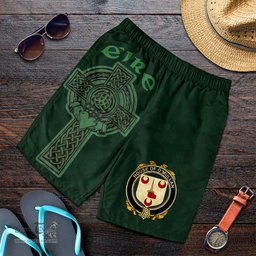 ScotsTee Shop Irish House of O'MULLAN Coat of Arms Irish Mens Short Irish Cross with Celtic Knot and Claddagh Ring