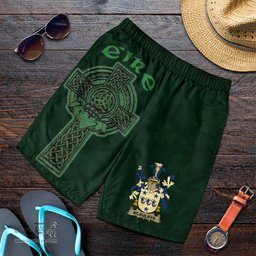 ScotsTee Shop Irish McAuliffe Coat of Arms Irish Mens Short Irish Cross with Celtic Knot and Claddagh Ring