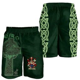 ScotsTee Shop Irish Larkin or O'Larkin Coat of Arms Irish Mens Short Irish Cross with Celtic Knot and Claddagh Ring