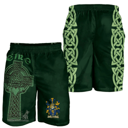ScotsTee Shop Irish Wall Coat of Arms Irish Mens Short Irish Cross with Celtic Knot and Claddagh Ring