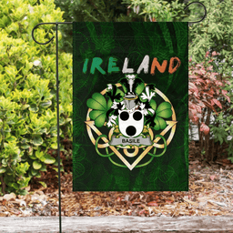 ScotsTee Shop Irish Basile Coat of Arms Irish Pride Garden Flag Irish Shamrock Flag