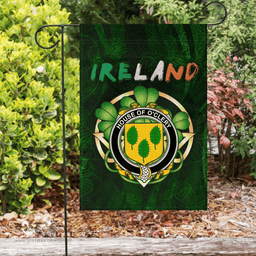 ScotsTee Shop Irish House of O'CLERY Coat of Arms Irish Pride Garden Flag Irish Shamrock Flag