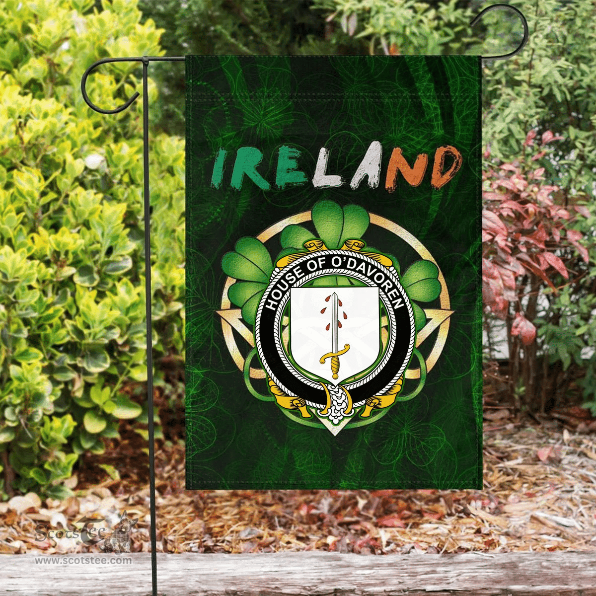 ScotsTee Shop Irish House of O'DAVOREN Coat of Arms Irish Pride Garden Flag Irish Shamrock Flag