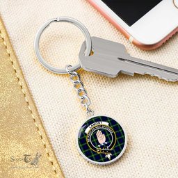 ScotsTee Shop Scottish Lamont Modern Clan Crest Circle Pendant Tartan Luxury Keychain - Personalized Engraving