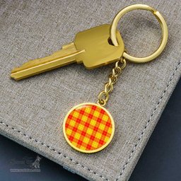 ScotsTee Shop Scottish Macmillan Clan Clan Circle Pendant Tartan Luxury Keychain - Personalized Engraving
