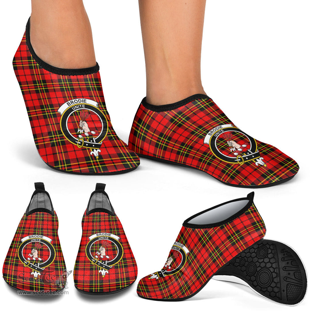 ScotsTee Shop Scottish Brodie Modern Clan Crest Tartan Men and Women a Slip On Barefoot Quick-Dry Beach Aqua Yoga Water Shoes