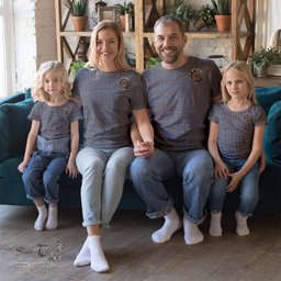 ScotsTee Shop Scottish Gladstone Clan Crest Tartan T Shirt for Family Tartan Matching Family T Shirts
