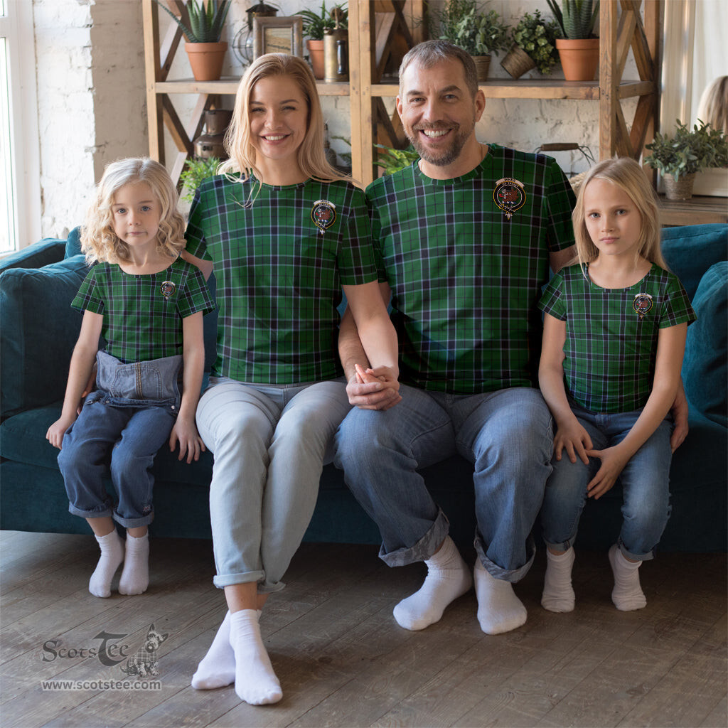 ScotsTee Shop Scottish Innes Hunting Clan Crest Tartan T Shirt for Family Tartan Matching Family T Shirts