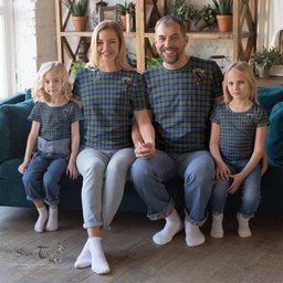 ScotsTee Shop Scottish MacDonell of Glengarry Ancient Clan Crest Tartan T Shirt for Family Tartan Matching Family T Shirts
