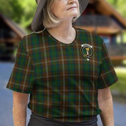 ScotsTee Shop Scottish Chisholm Hunting Clan Crest Tartan T Shirt for Family Tartan Matching Family T Shirts