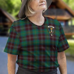 ScotsTee Shop Scottish Chisholm Hunting Ancient Clan Crest Tartan T Shirt for Family Tartan Matching Family T Shirts