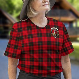ScotsTee Shop Scottish Wallace Weathered Clan Crest Tartan T Shirt for Family Tartan Matching Family T Shirts