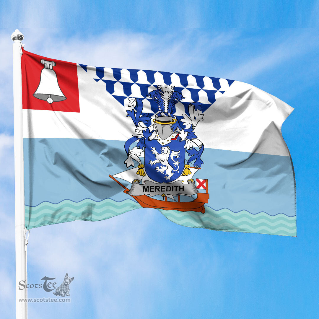 ScotsTee Shop Irish Meredith Coat of Arms Irish Family Crest Flag of Belfast Flag