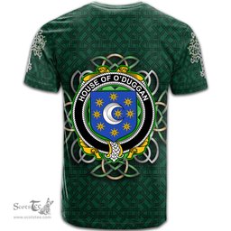 ScotsTee Shop Irish House of O DUGGAN Coat of Arms Irish Crest T Shirt Irish Shamrock with Celtic Knot T Shirt