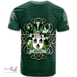 ScotsTee Shop Irish Wolfe Coat of Arms Irish Crest T Shirt Irish Shamrock with Celtic Knot T Shirt