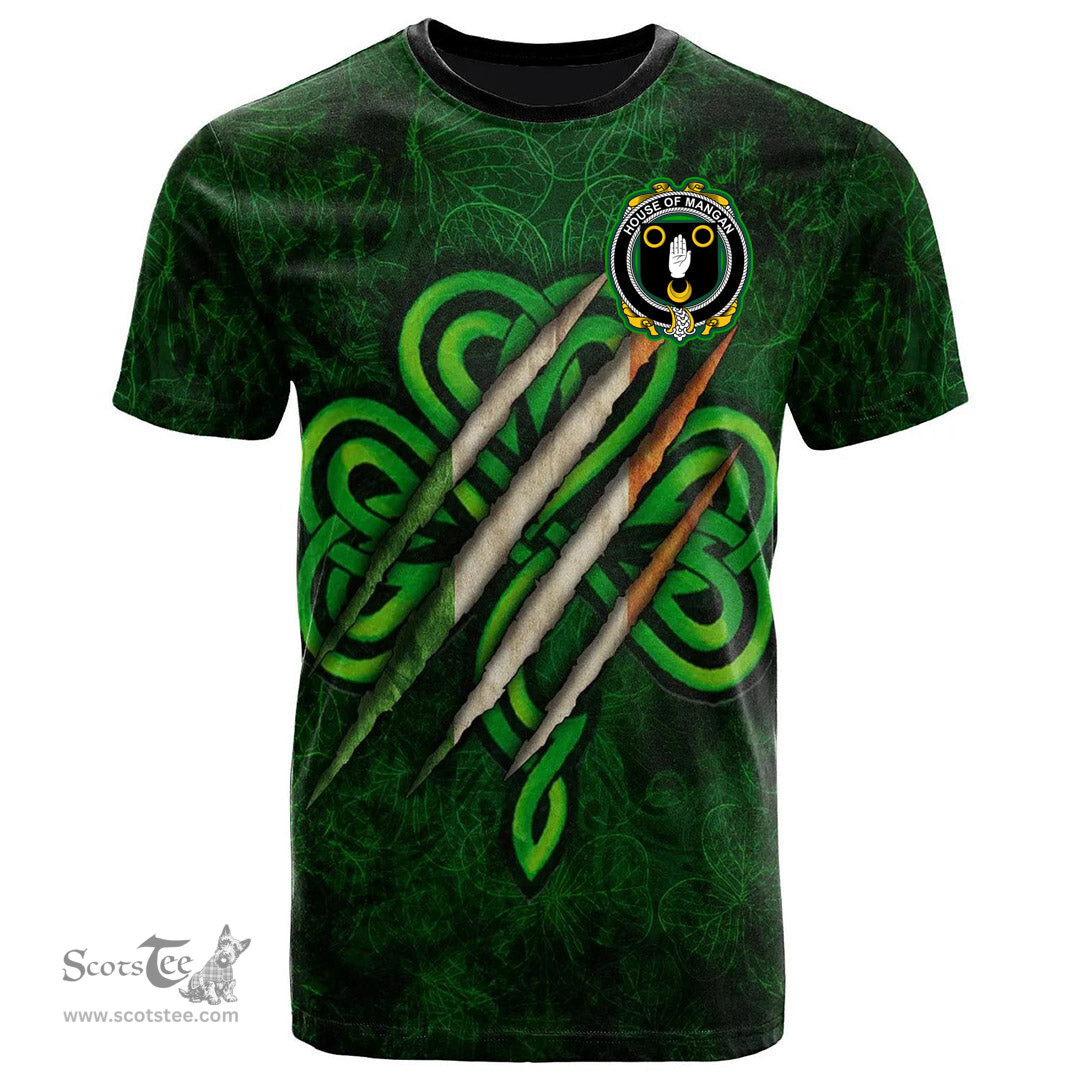 ScotsTee Shop Irish House of MANGAN Coat of Arms Irish T Shirt Irish In Me Shamrock Scratch