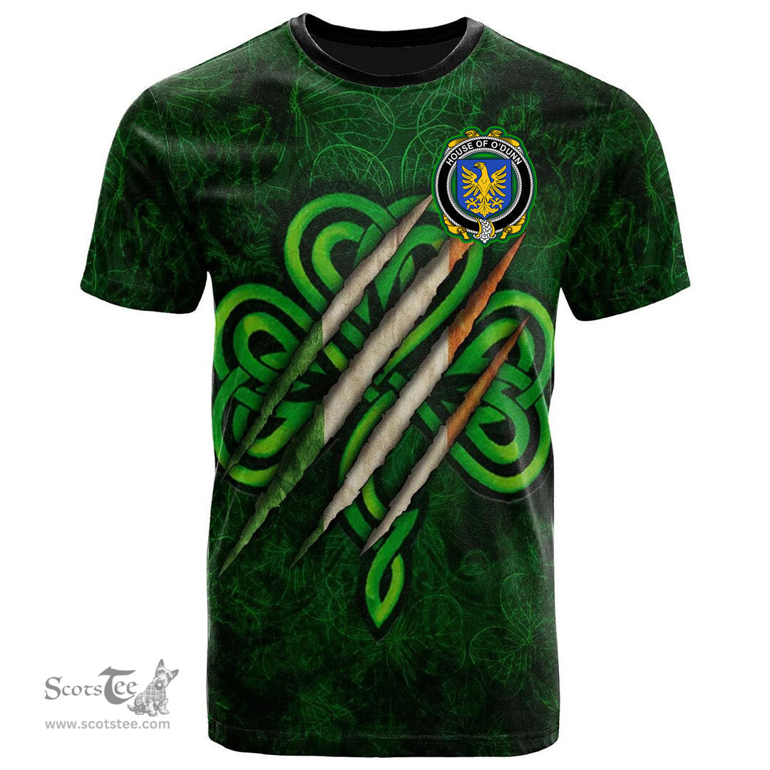 ScotsTee Shop Irish House of O DUNN Coat of Arms Irish T Shirt Irish In Me Shamrock Scratch