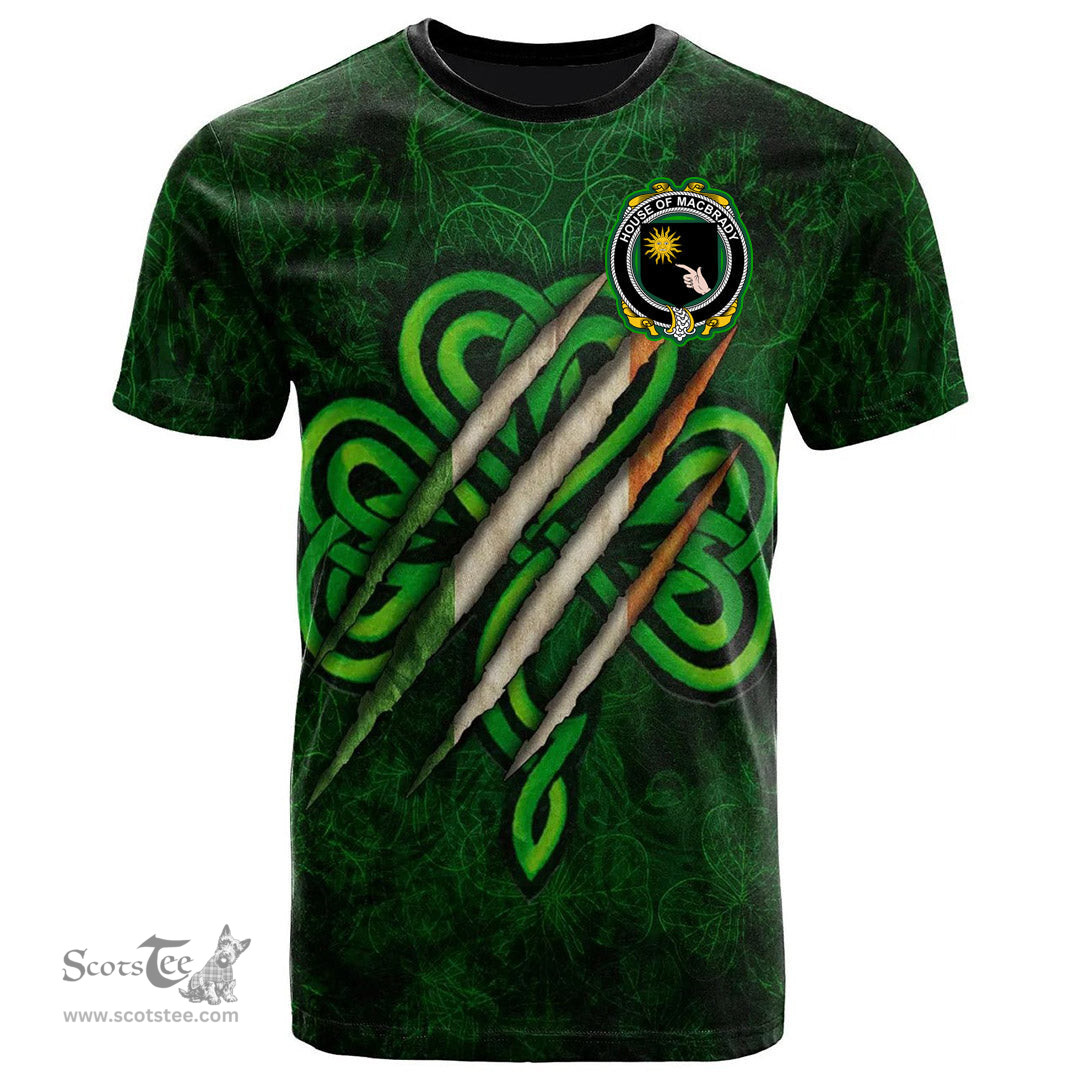 ScotsTee Shop Irish House of MACBRADY Coat of Arms Irish T Shirt Irish In Me Shamrock Scratch
