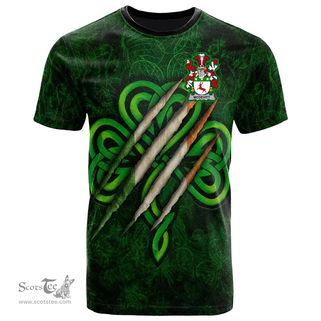 ScotsTee Shop Irish McDevitt Coat of Arms Irish T Shirt Irish In Me Shamrock Scratch