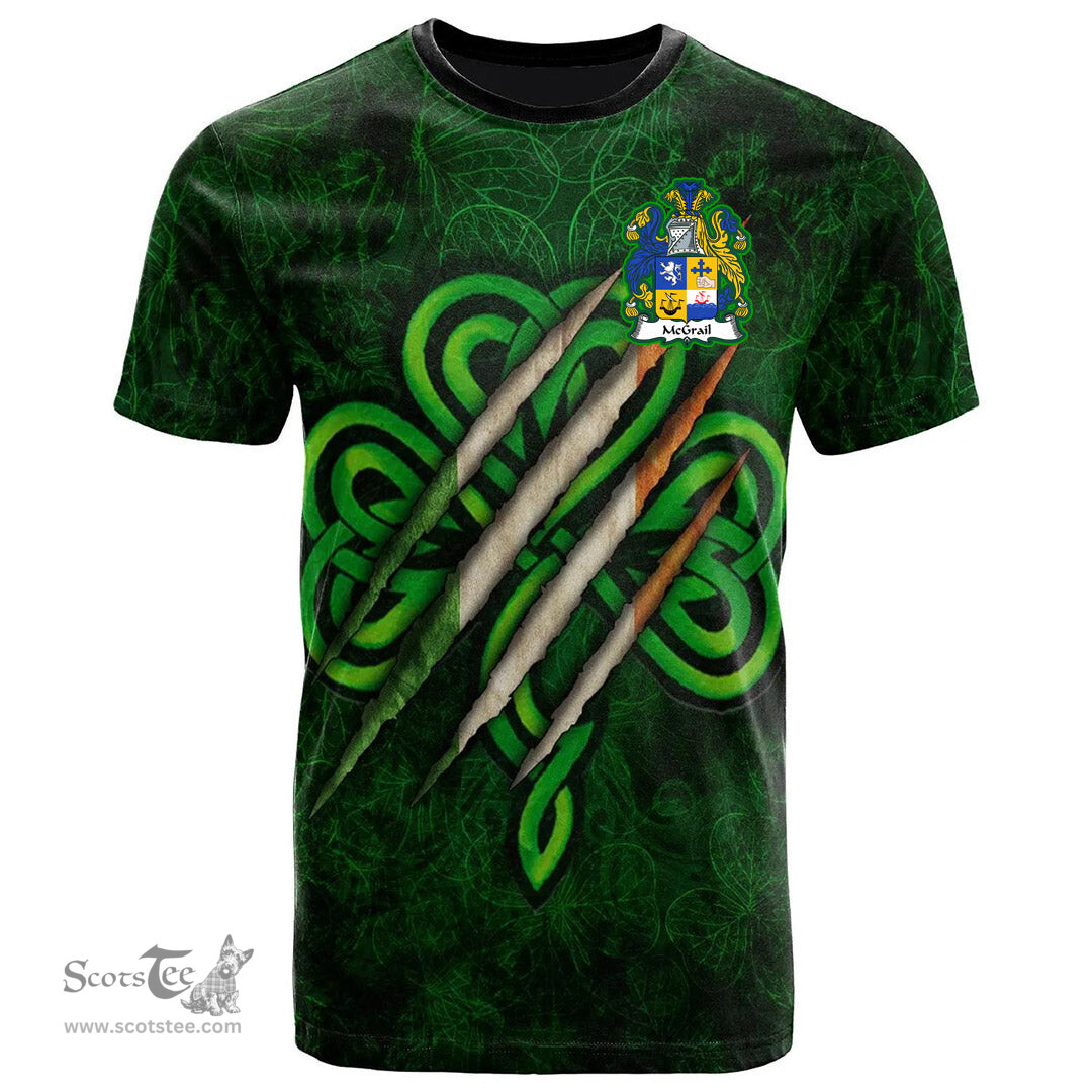 ScotsTee Shop Irish McGrail Coat of Arms Irish T Shirt Irish In Me Shamrock Scratch