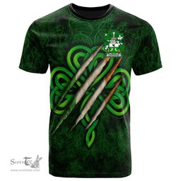 ScotsTee Shop Irish O Donoghue Coat of Arms Irish T Shirt Irish In Me Shamrock Scratch