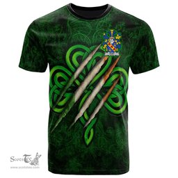 ScotsTee Shop Irish Hunt Coat of Arms Irish T Shirt Irish In Me Shamrock Scratch